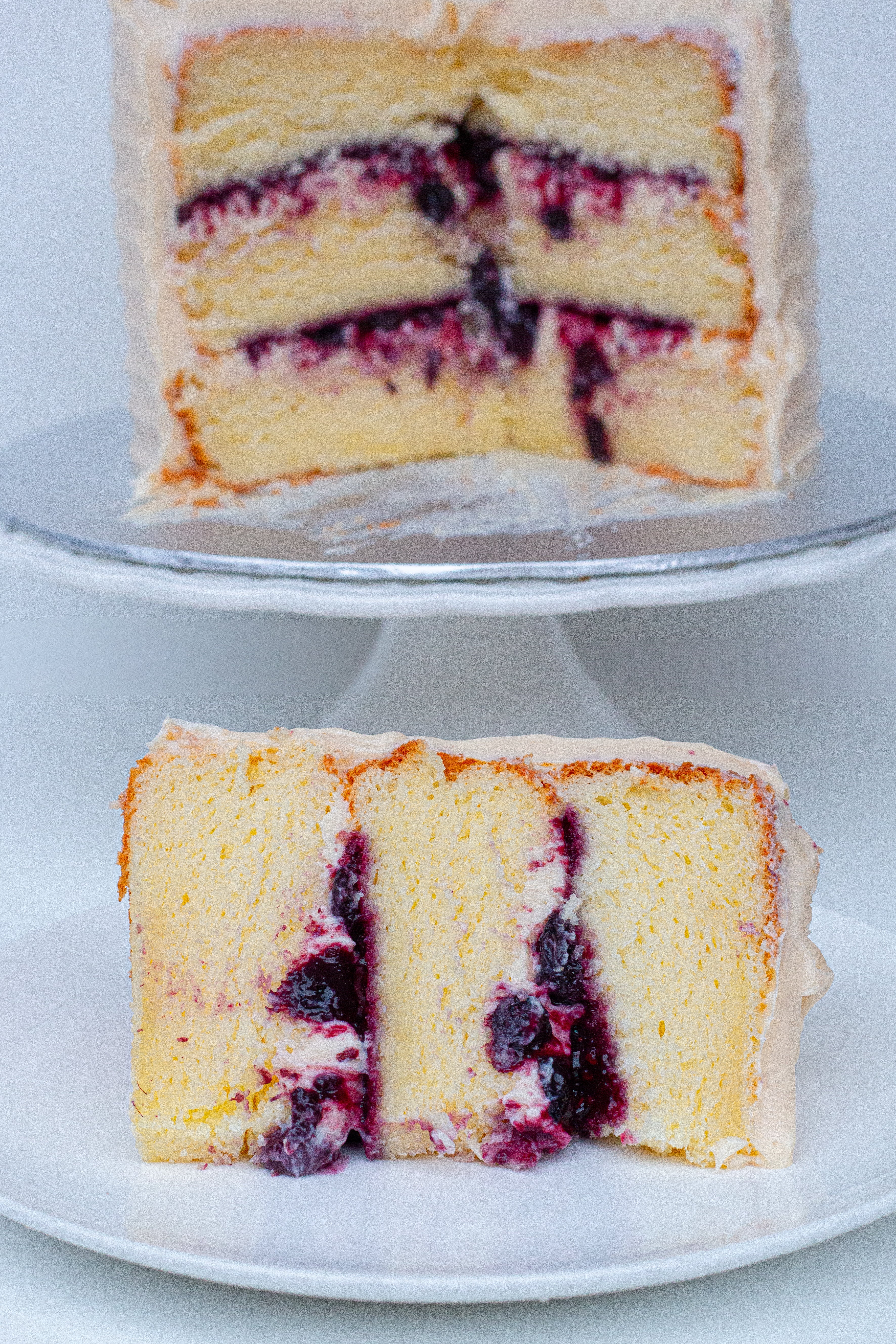 White chocolate ganache cake