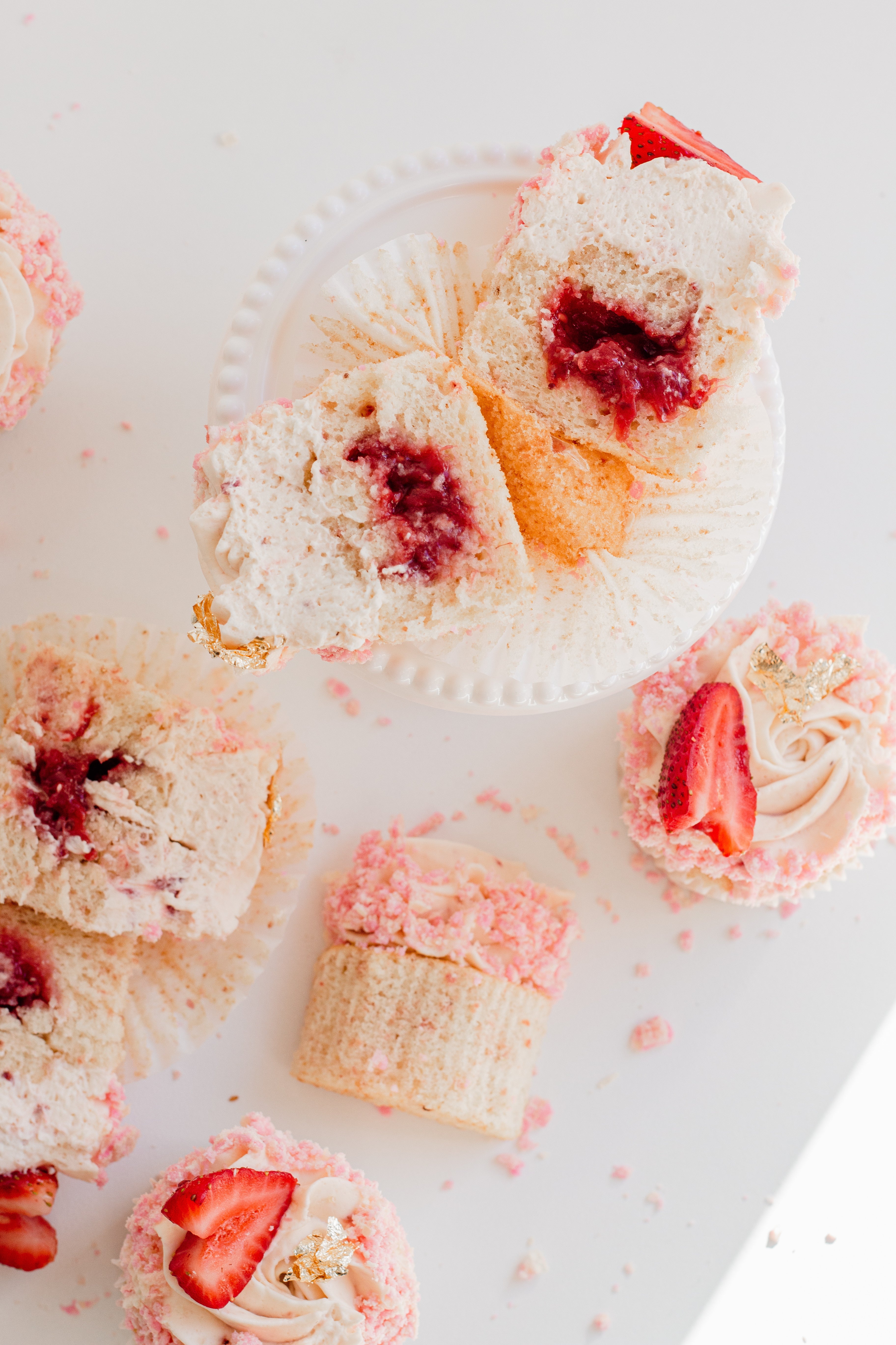Fluffy strawberry shortcake cup cakes