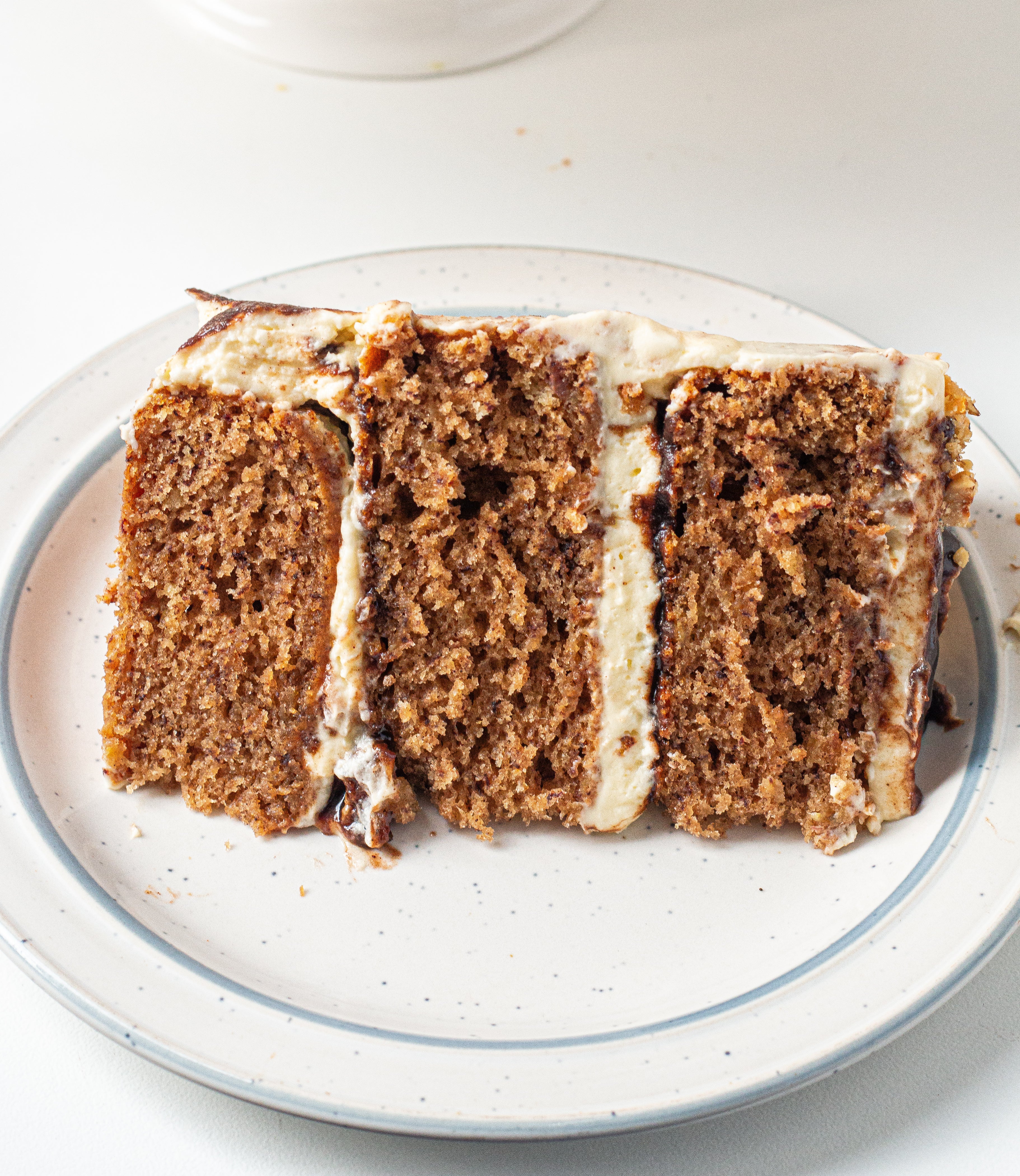 Banana bread and cinnamon caramel cake