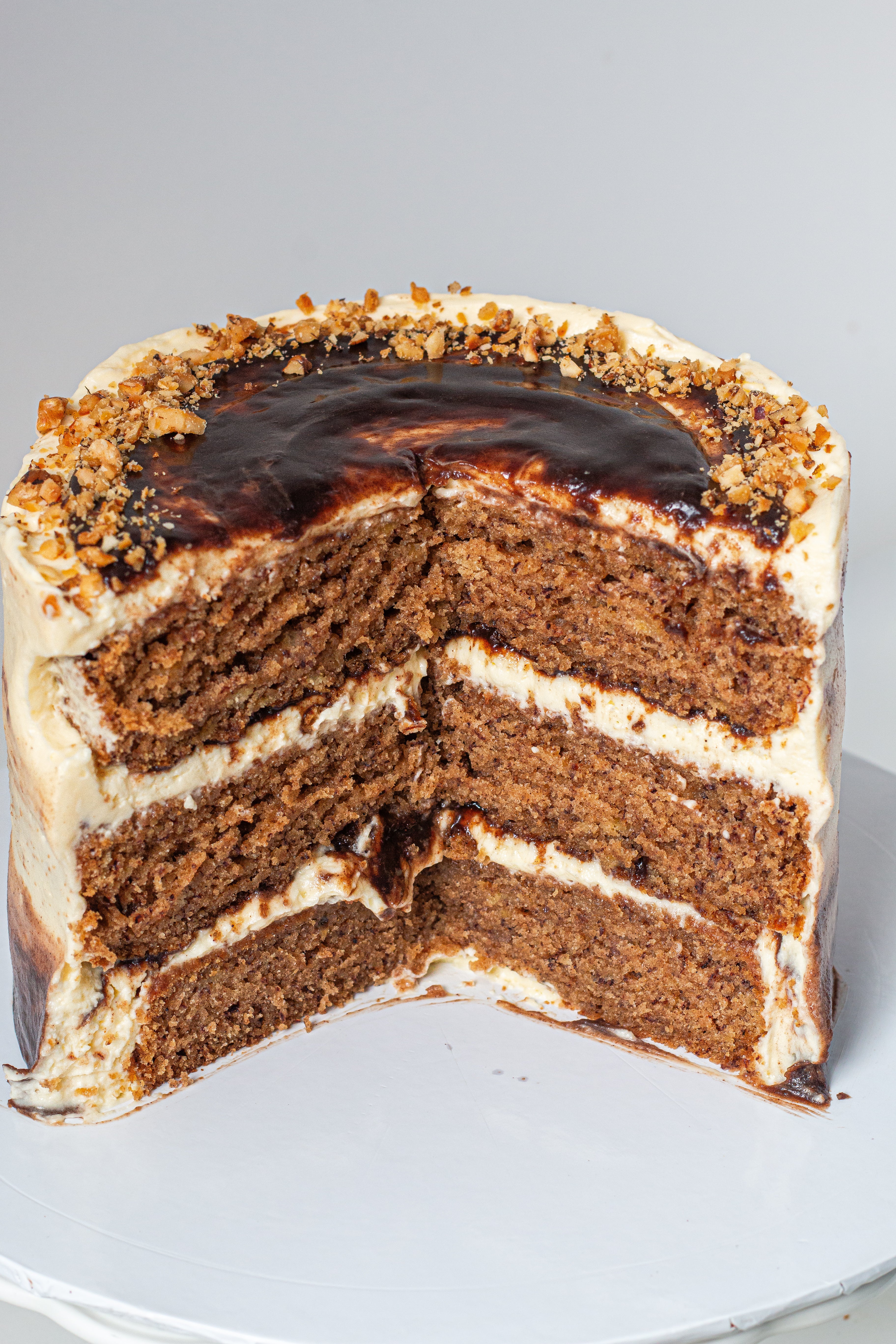 Banana bread and cinnamon caramel cake