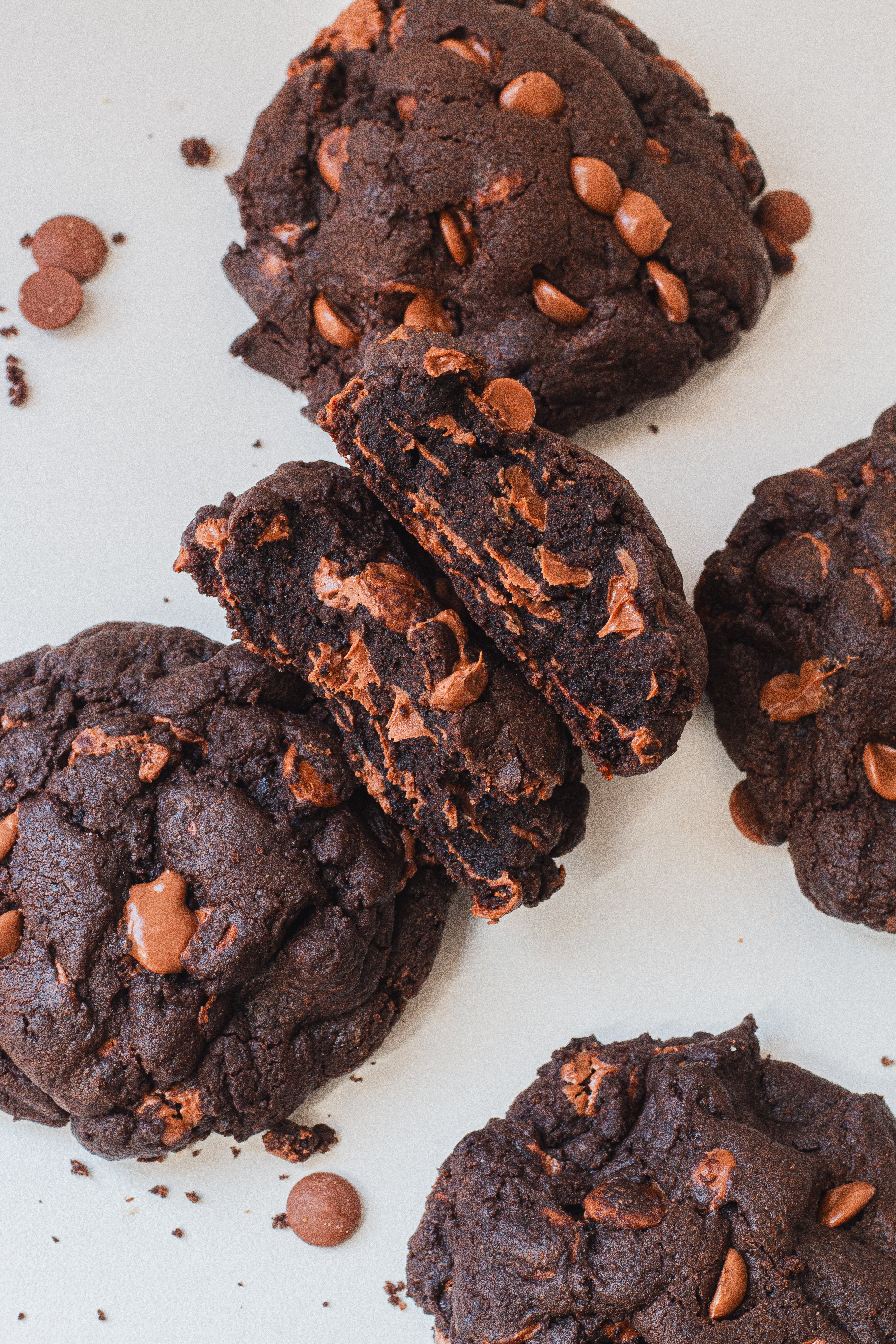 Chunky chocolate cookie